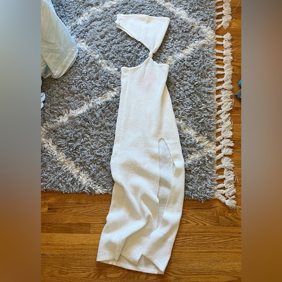 Strapless white cut out dress - Picture 3 of 4